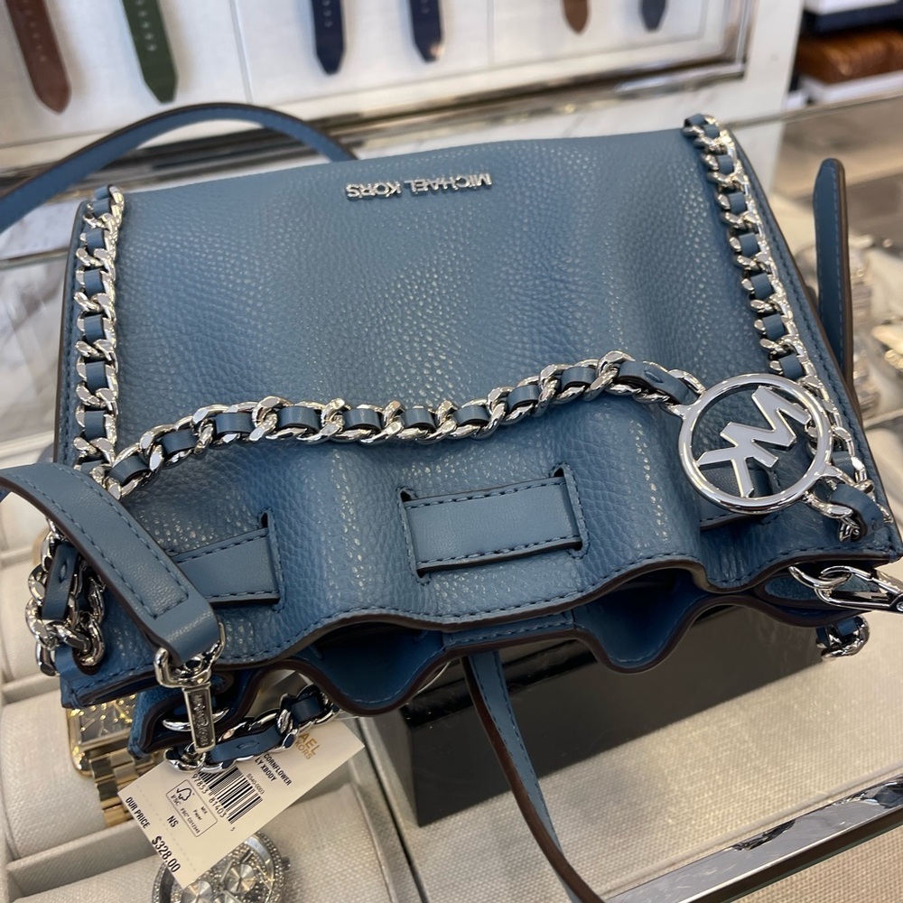 MICHAEL KORS Mina Small Chain Convertible Crossbody XBody Bag
Cornflower Belted - Picture 4 of 16